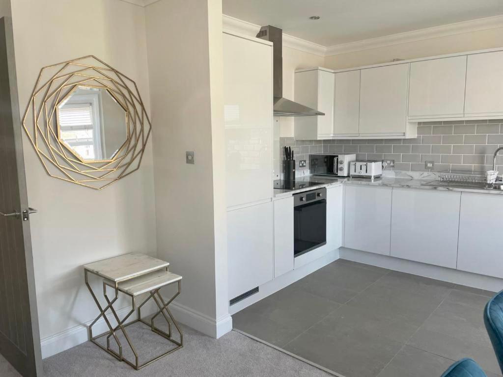 Apartamento Exquisite Apartment, Stone Throw From The Bournemouth