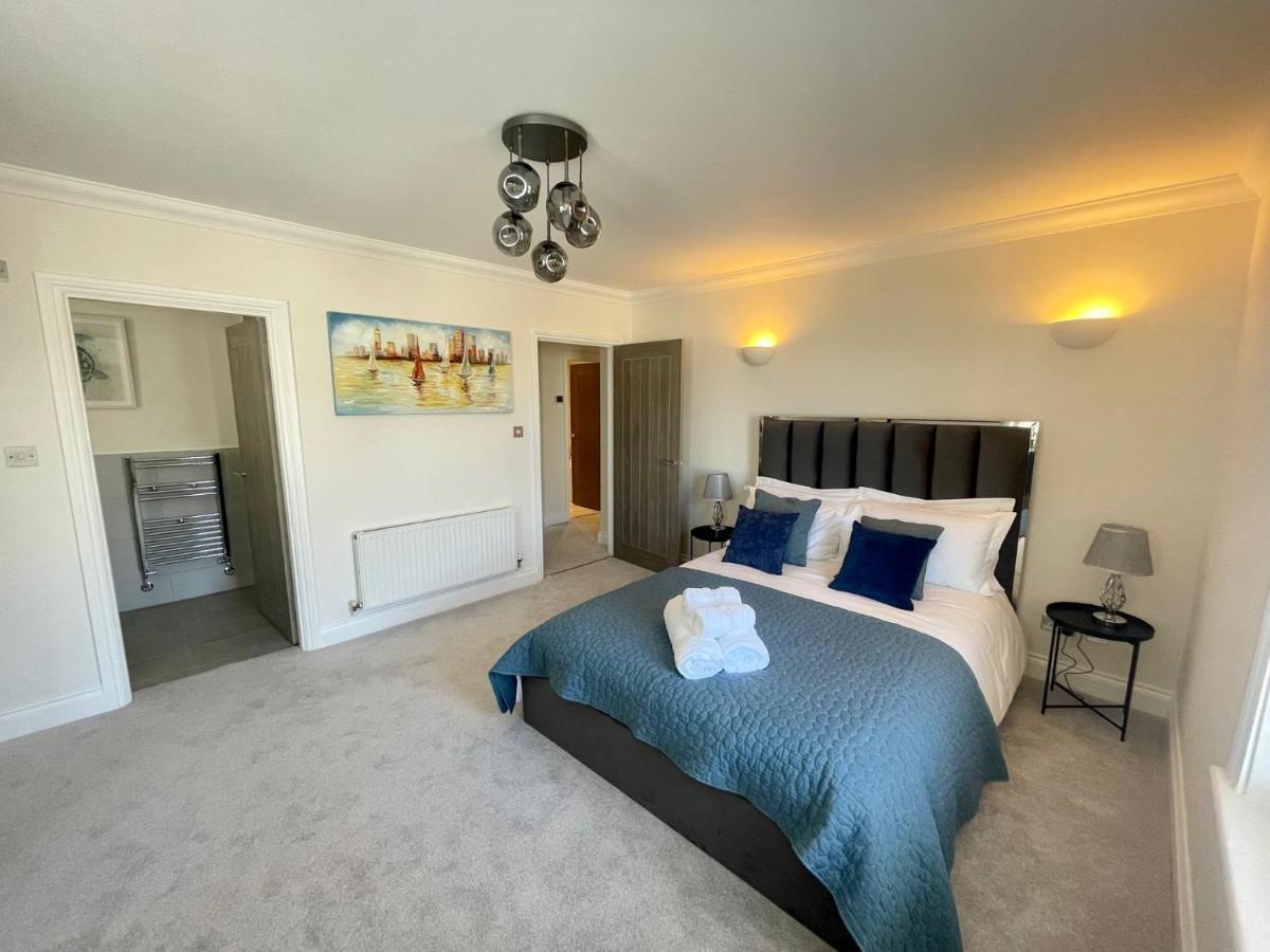 Exquisite Apartment, Stone Throw From The Bournemouth